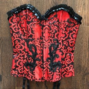NWT! FREDRICK’S OF HOLLYWOOD Lace-Up Corset